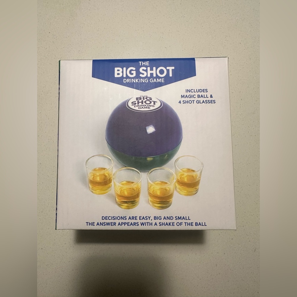 NIB Big Shot Drinking Game with Glasses - Picture 5 of 6